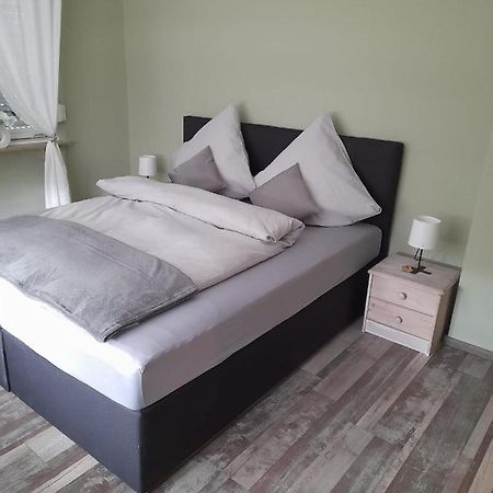 Ferienwohnung Pickel Kottenheim ภายนอก รูปภาพ